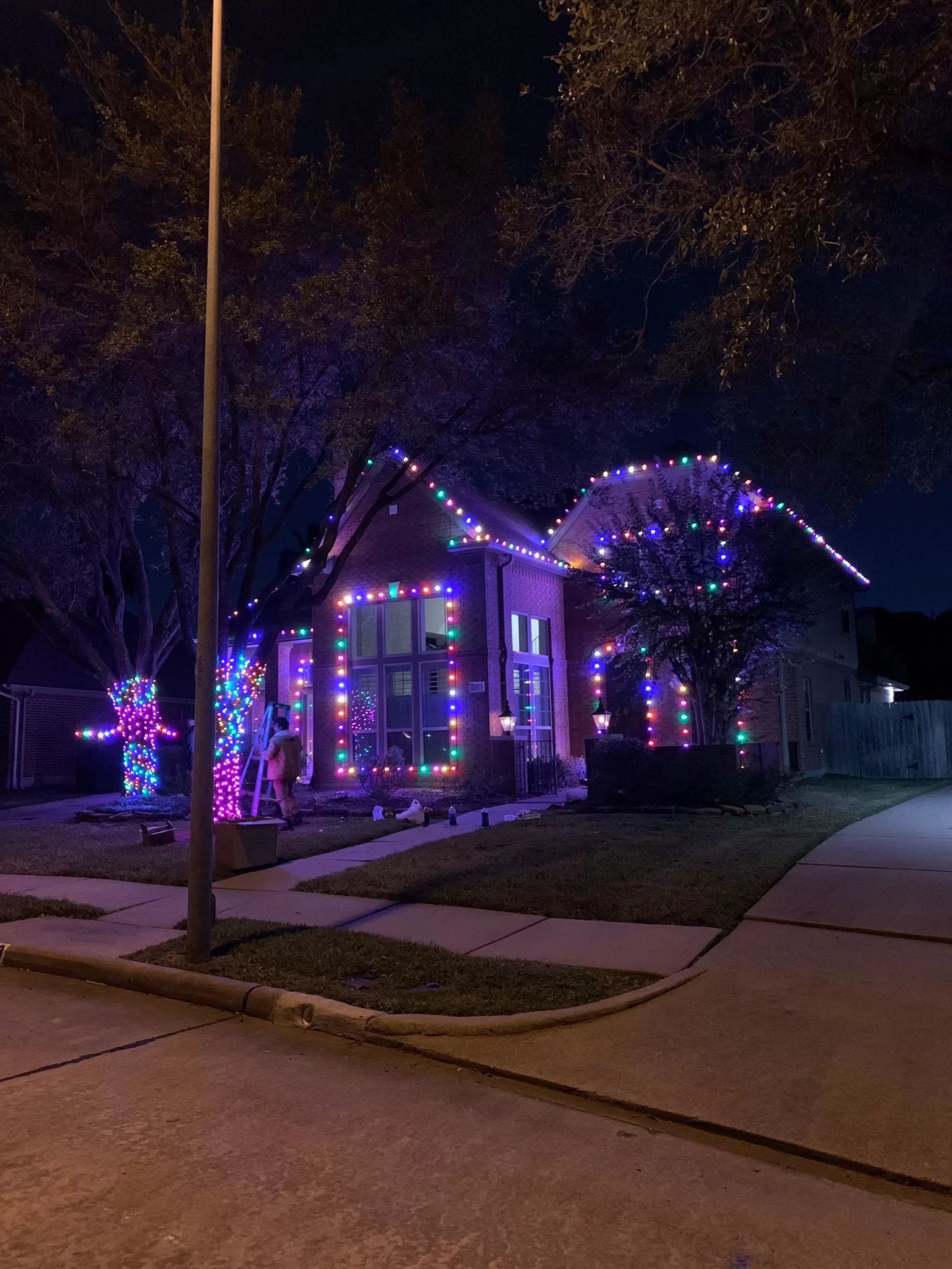 outdoor Christmas lights installation Kingwood TX