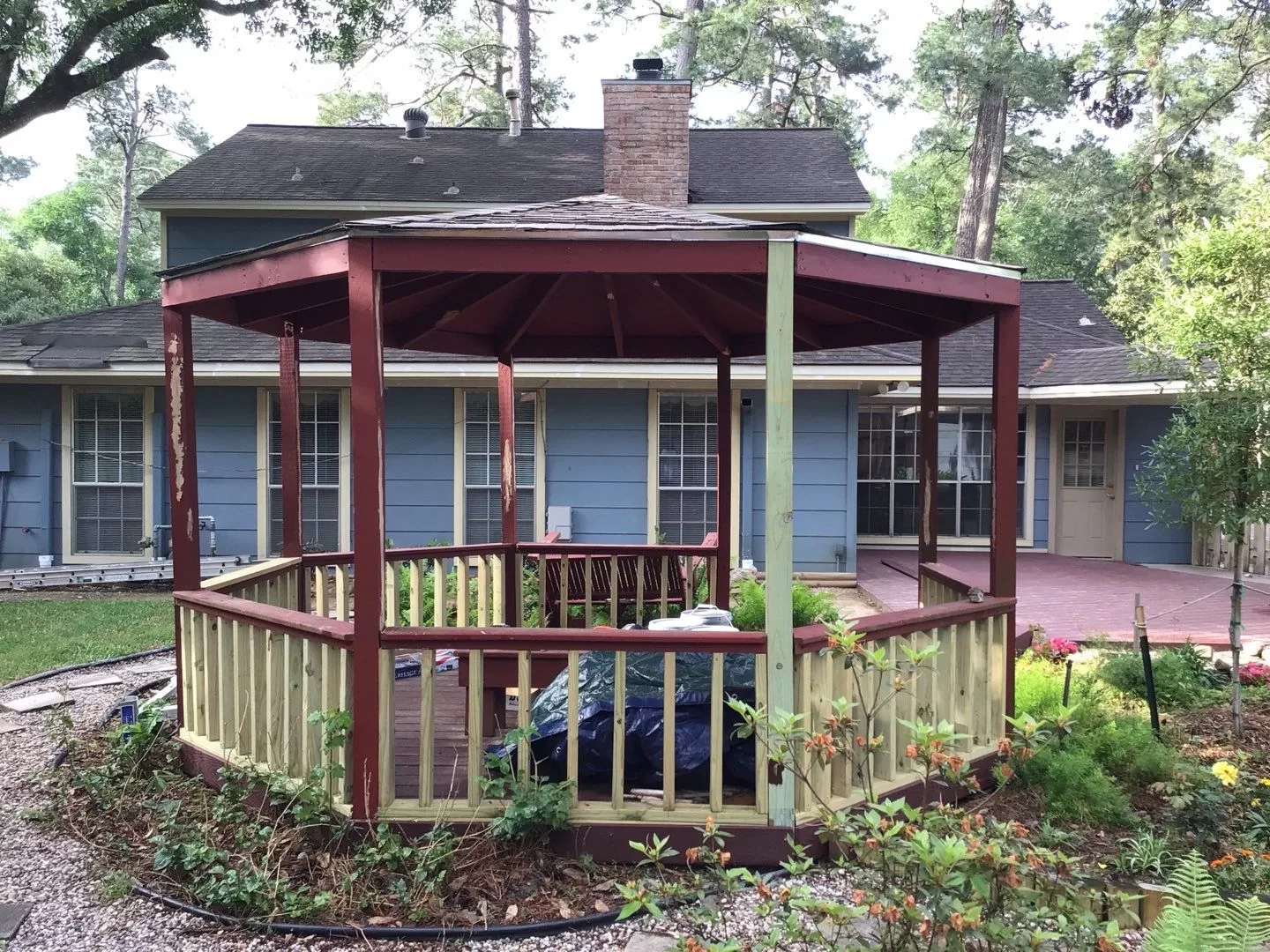 composite deck installation Kingwood TX custom backyard deck