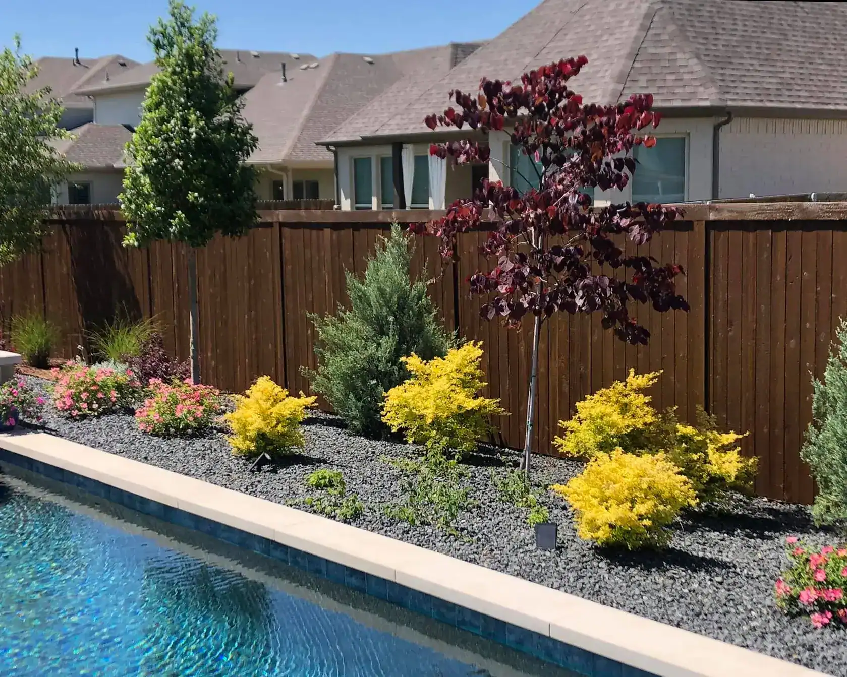 Coffee Brown Wood Defender fence stain – fence staining in The Woodlands TX by Astro Outdoor Designs