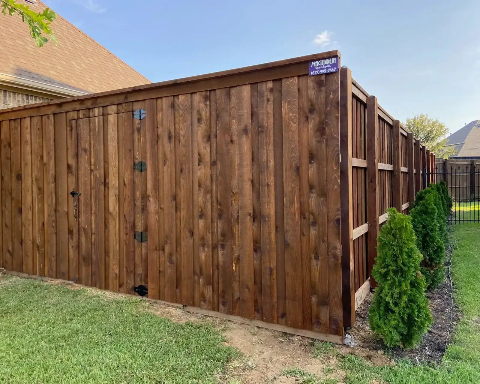 Oxford Brown Wood Defender fence stain – fence staining in The Woodlands TX by Astro Outdoor Designs