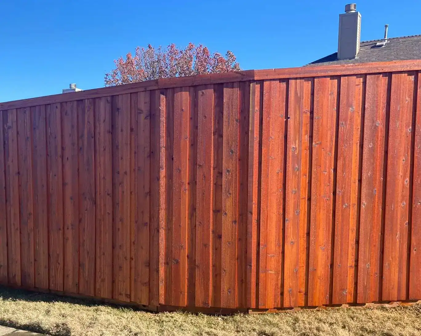 Redwood Wood Defender fence stain – fence staining in The Woodlands TX by Astro Outdoor Designs